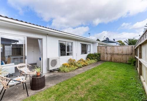 2/78 Panorama Road, Mt Wellington