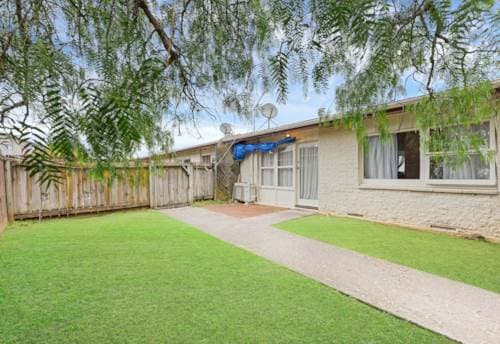 1/6 Almond Place, Mt Wellington